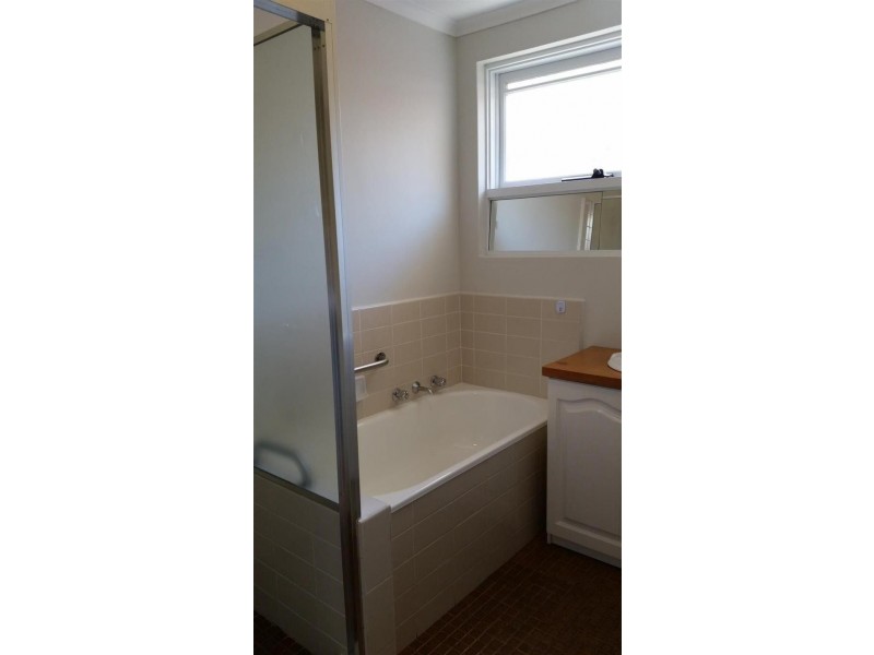 1/15-17 Deane Street, Frankston VIC 3199