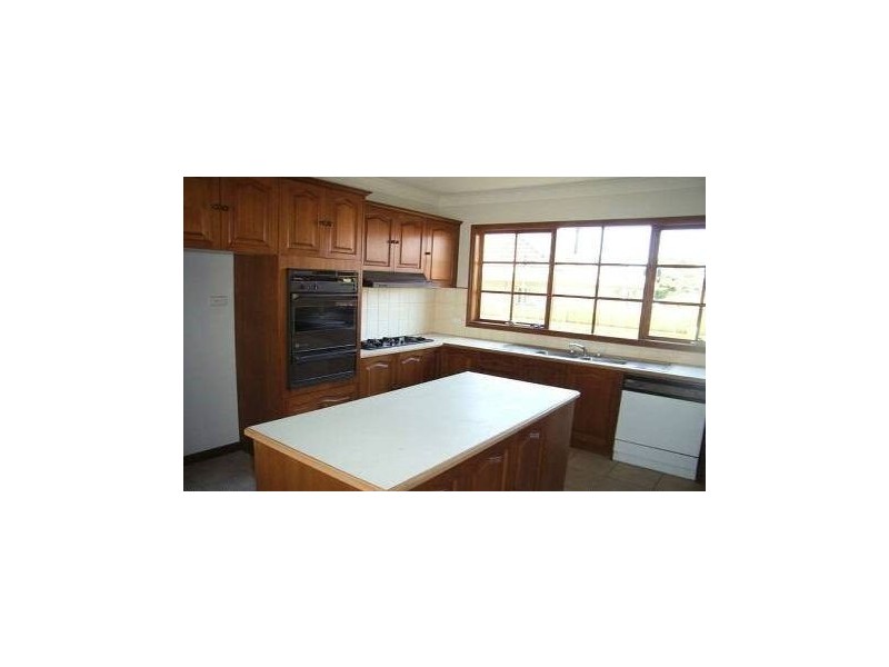 1/31 Deane Street, Frankston VIC 3199