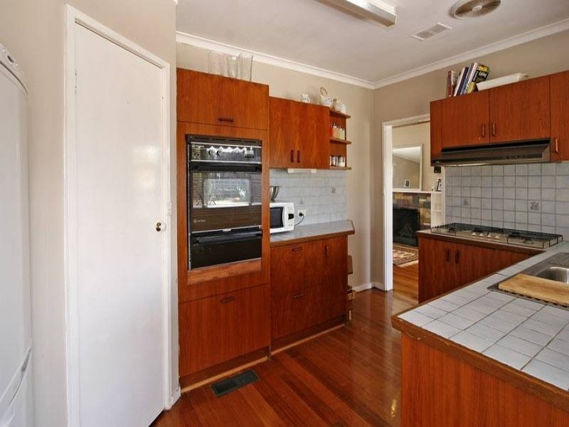 2 Warrain Street, Frankston South VIC 3199