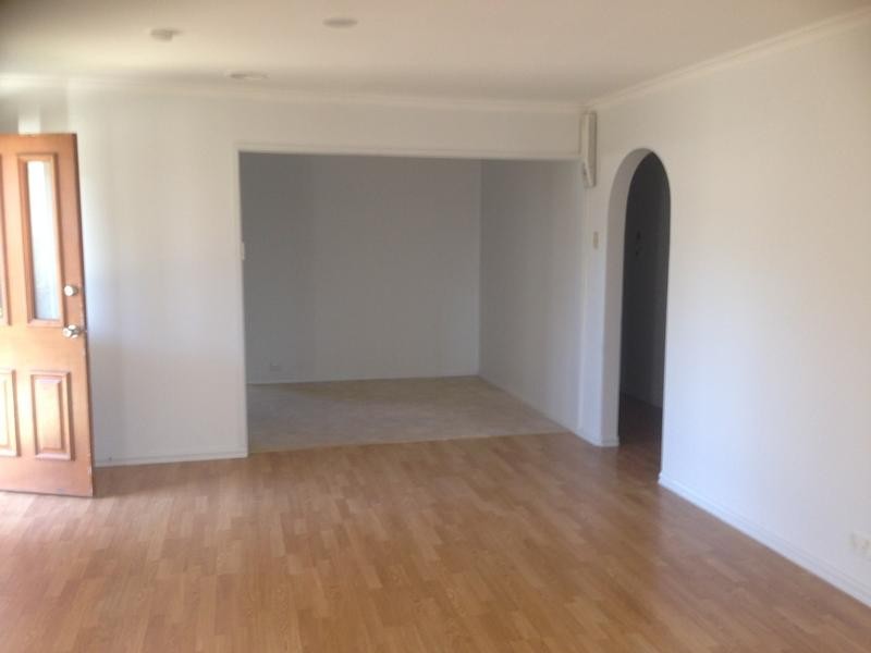 71 Brunning Crescent, Frankston North VIC 3200