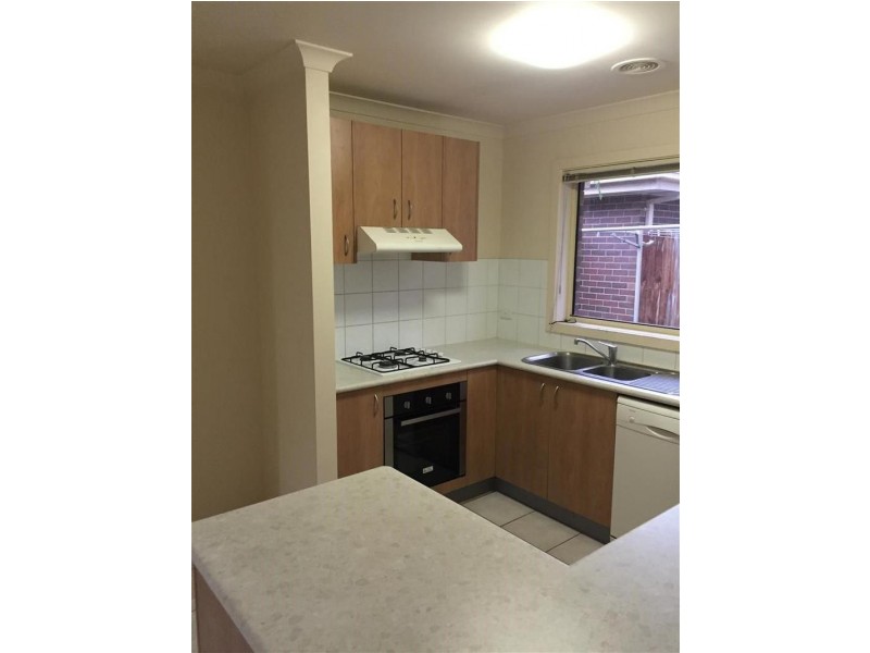 33/95 Ashleigh Avenue, Frankston VIC 3199