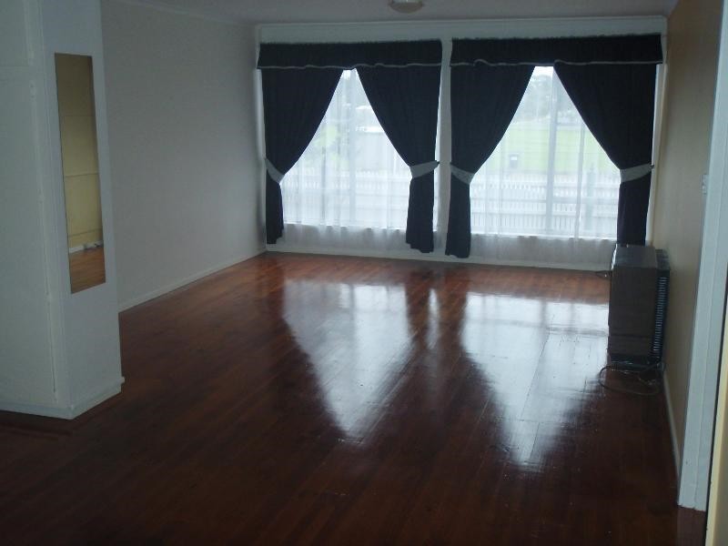 23 Bouvardia Crescent, Frankston North VIC 3200