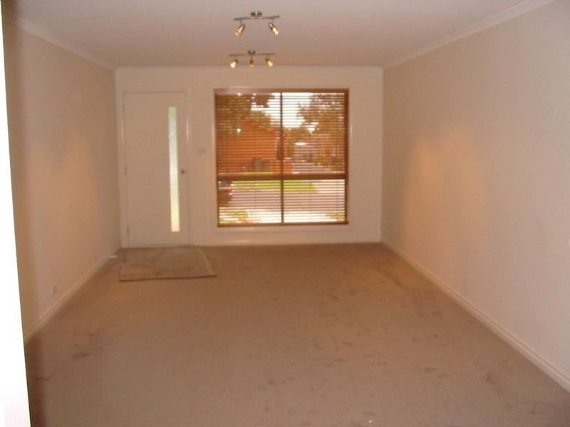 1/36 Burns Street, Frankston VIC 3199