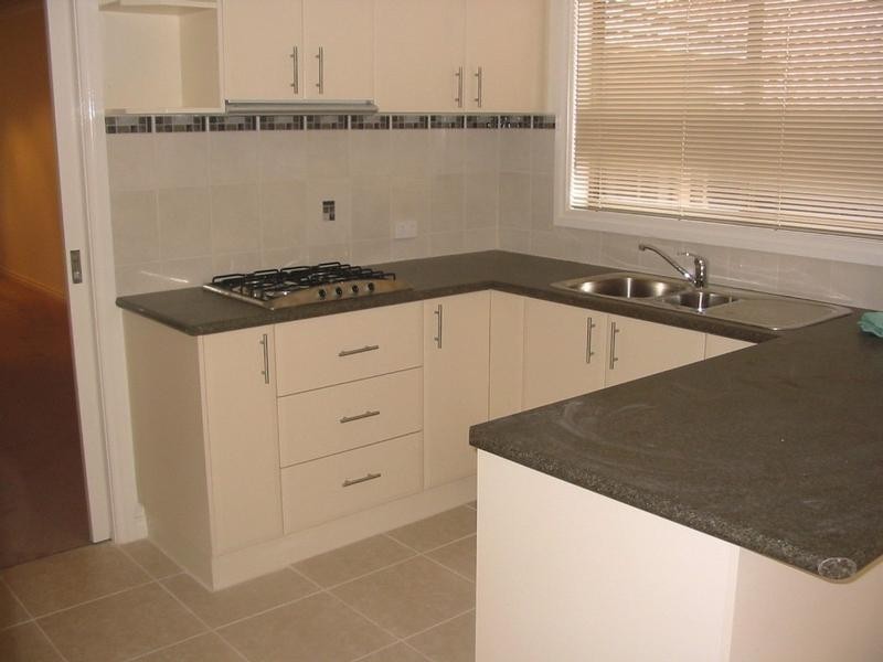 1/36 Burns Street, Frankston VIC 3199