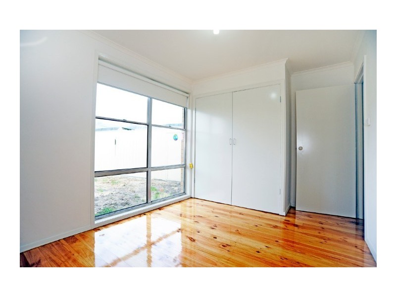 15 Bouvardia Crescent, Frankston North VIC 3200
