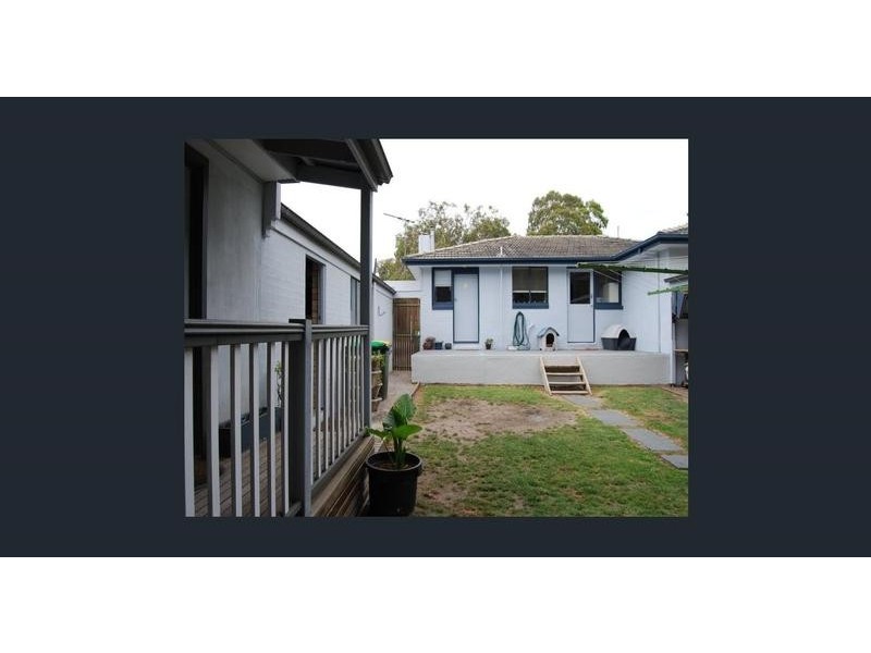 11 Derna Crecent, Frankston VIC 3199