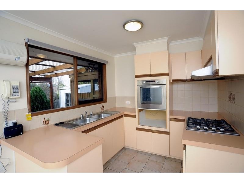 2 Paula Court, Langwarrin VIC 3910