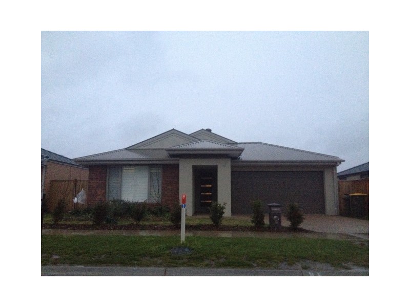 19 Tamara Circuit, Langwarrin VIC 3910