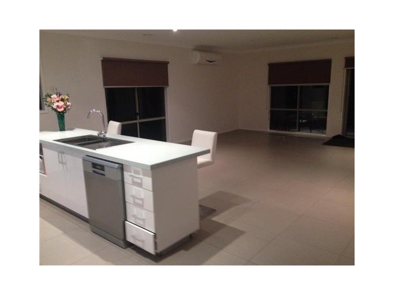 19 Tamara Circuit, Langwarrin VIC 3910