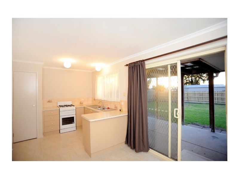 33 Tattler Street, Carrum Downs VIC 3201