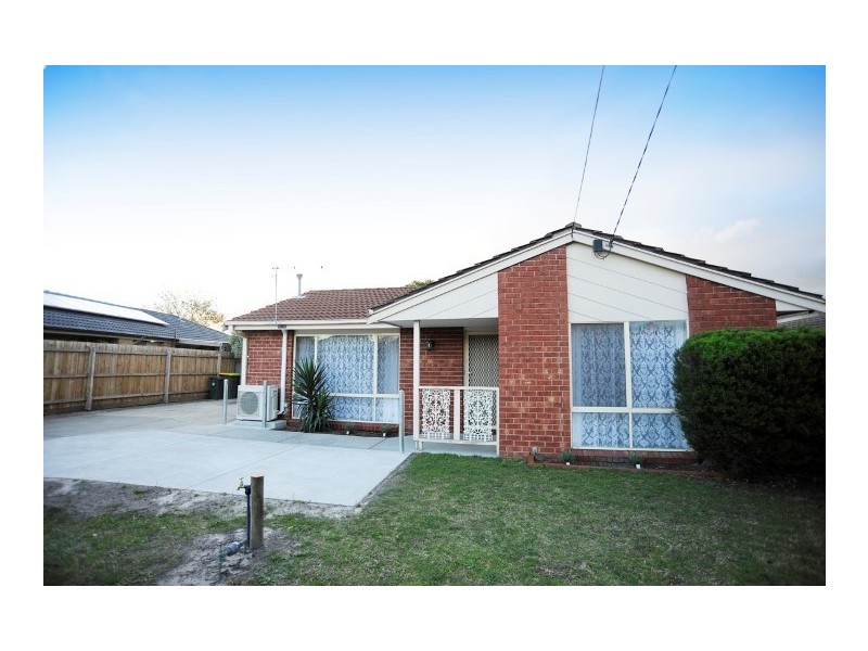 33 Tattler Street, Carrum Downs VIC 3201