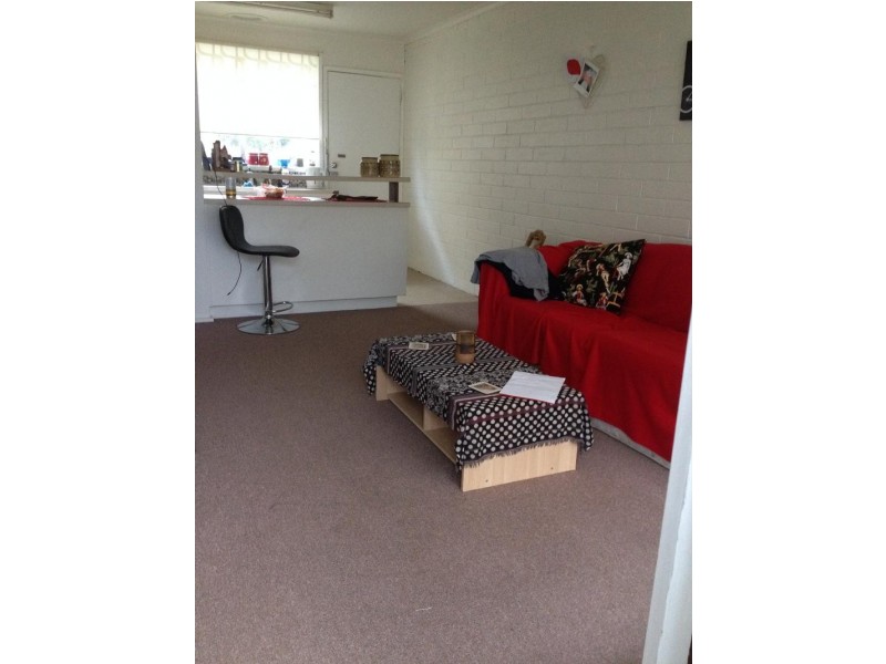 4/27 Overton Road, Seaford VIC 3198