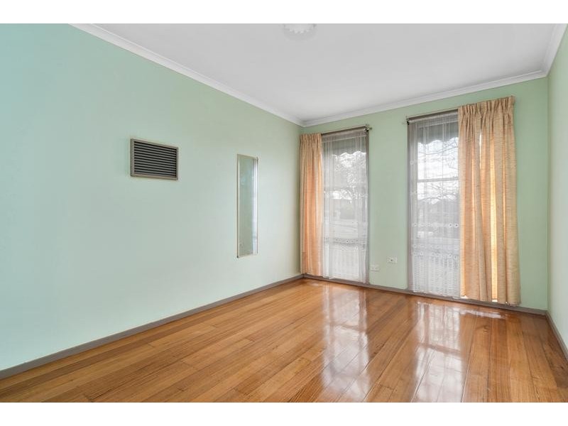 20 Honeysuckle Street, Frankston North VIC 3200