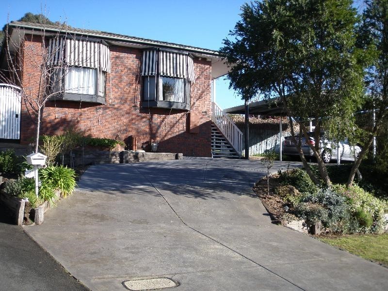 12 Yandiah Court, Frankston VIC 3199