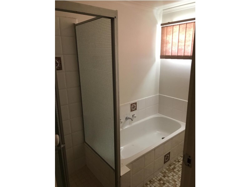 2/64 Yuille Street, Frankston VIC 3199