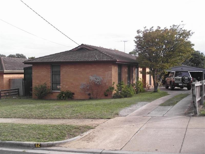 12 Orlanda Court, Mornington VIC 3931