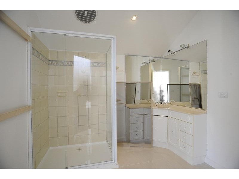 1 Crawford Street, Mount Eliza VIC 3930