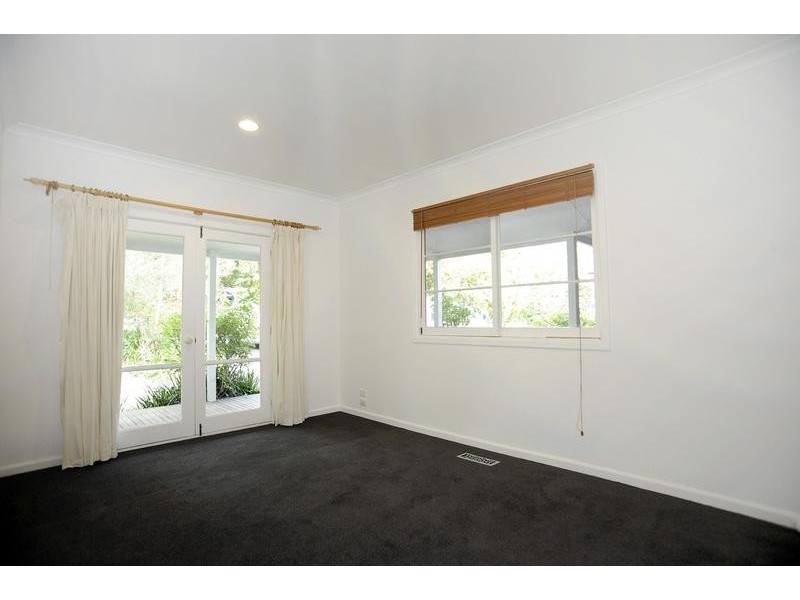 1 Crawford Street, Mount Eliza VIC 3930