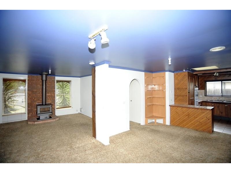 81 Paddington Avenue, Carrum Downs VIC 3201