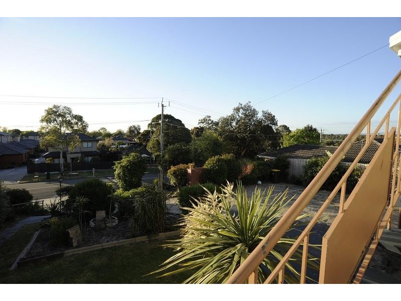 14 Ashleigh Avenue, Frankston VIC 3199