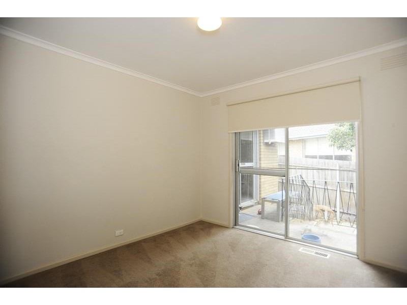 30 Pembroke Avenue, Frankston VIC 3199