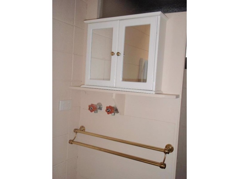 2/27 Finlay Street, Frankston VIC 3199