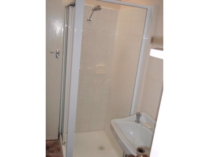 2/27 Finlay Street, Frankston VIC 3199