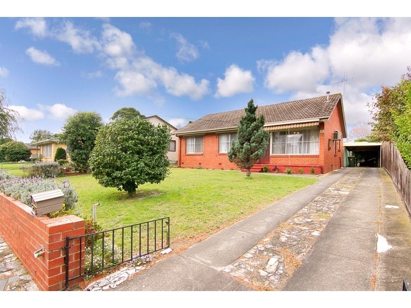 10 Lambert Street, Frankston North VIC 3200