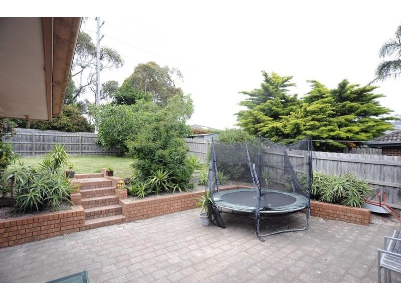 5 Macrosty Court, Frankston VIC 3199