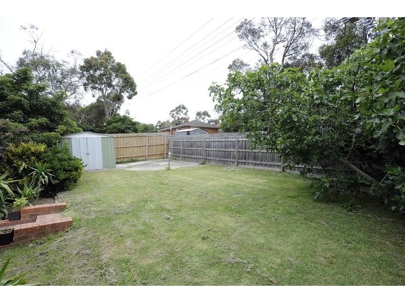 5 Macrosty Court, Frankston VIC 3199