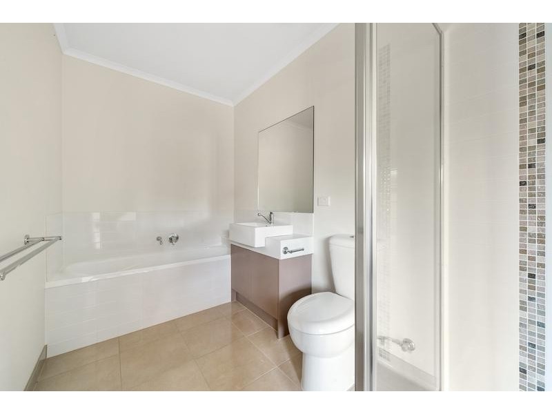 3/13 Raymond Avenue, Frankston VIC 3199