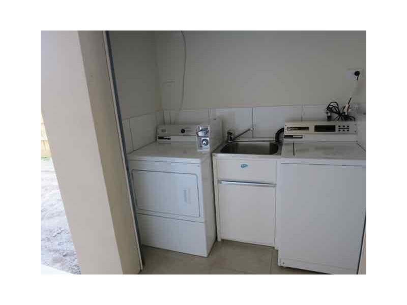 1/24 Burns Street, Frankston VIC 3199