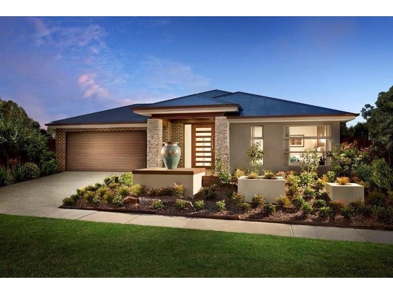 15 Red Maple Drive, Cranbourne West VIC 3977