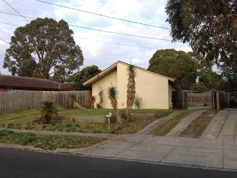 105 Rosemary Crescent, Frankston North VIC 3200