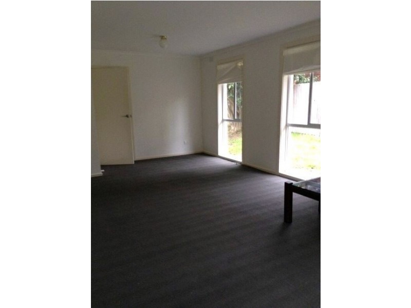 105 Rosemary Crescent, Frankston North VIC 3200