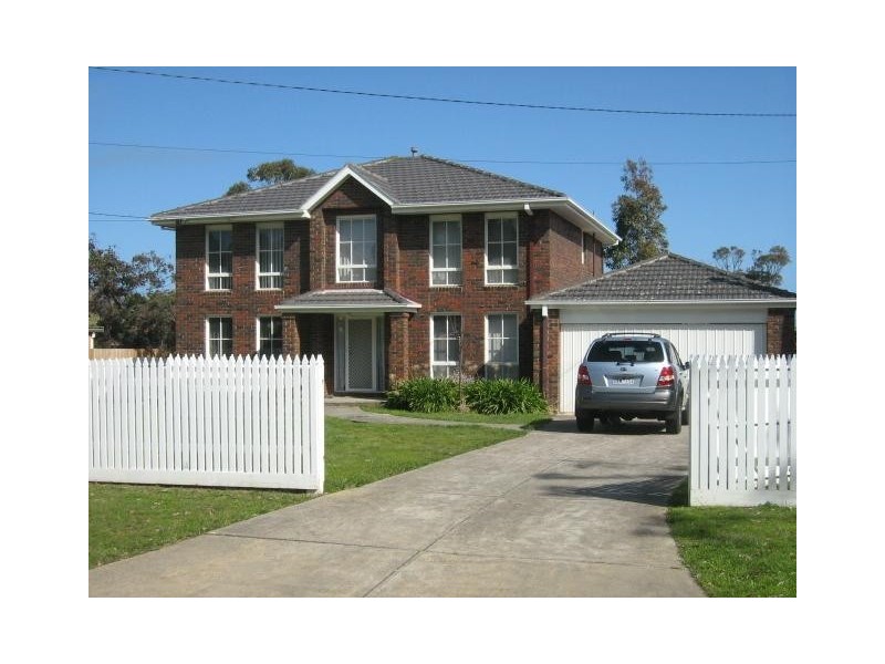 19 Koornalla Crescent, Mount Eliza VIC 3930