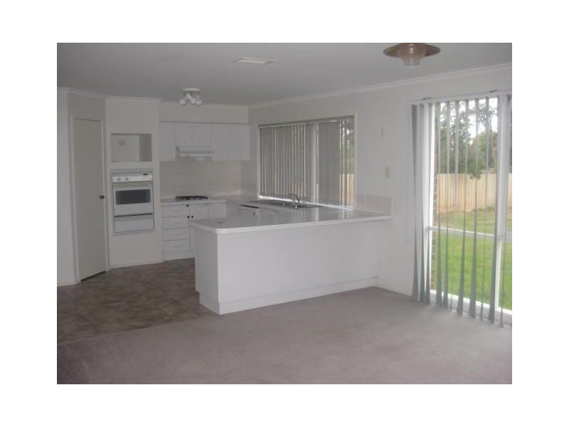 19 Koornalla Crescent, Mount Eliza VIC 3930