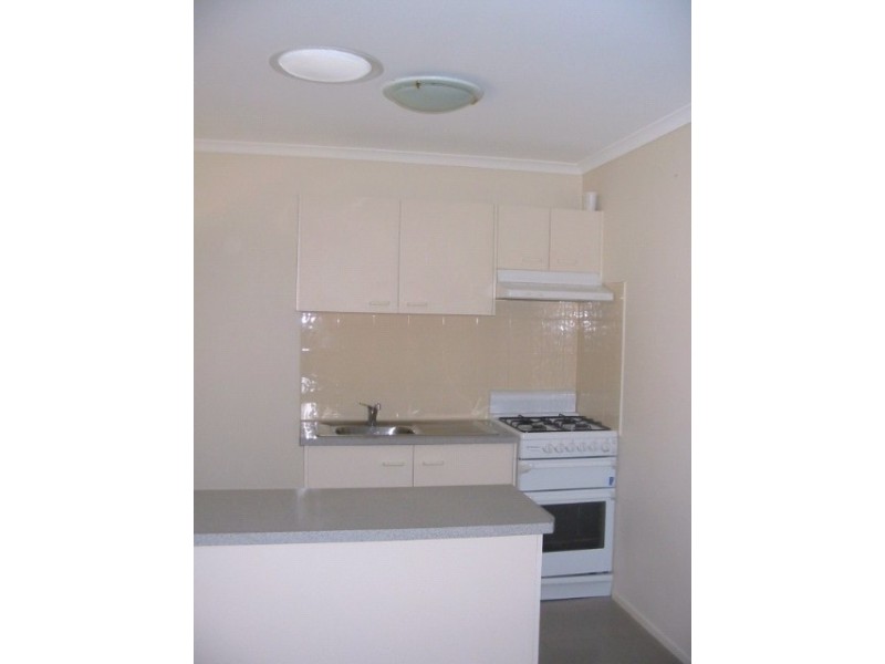 11/4 Lardner Road, Frankston VIC 3199