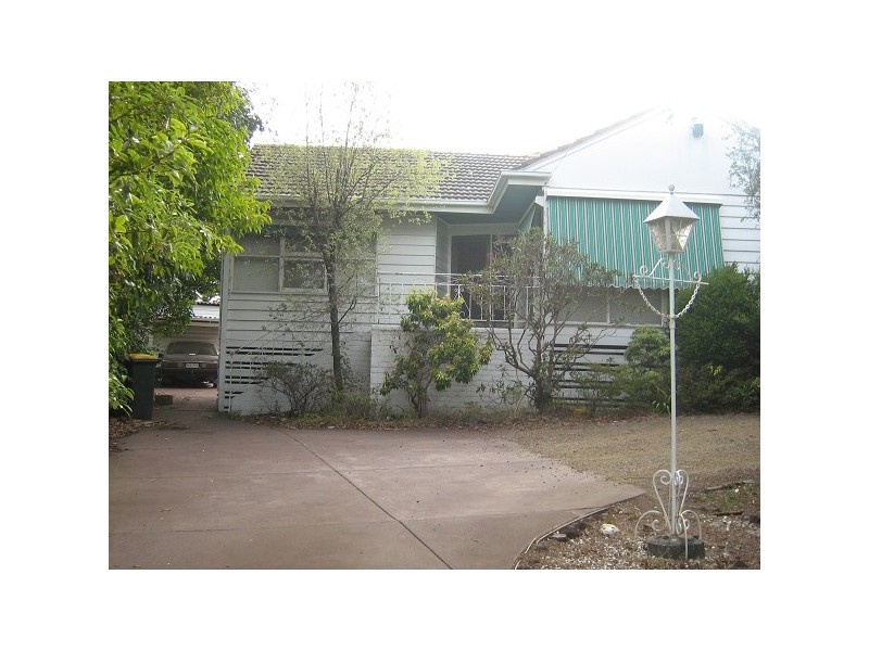 27 Humphries Road, Frankston South VIC 3199