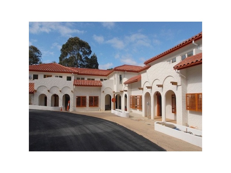 34 Pinehill Drive, Frankston South VIC 3199