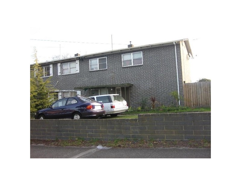 21 Candlebark Crescent, Frankston North VIC 3200