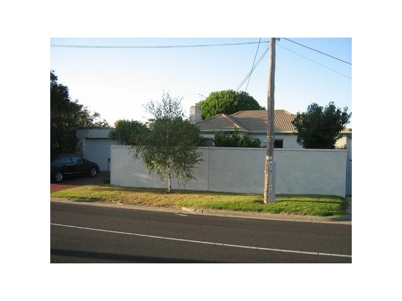 1/8 Fleetwood Cresent, Frankston South VIC 3199