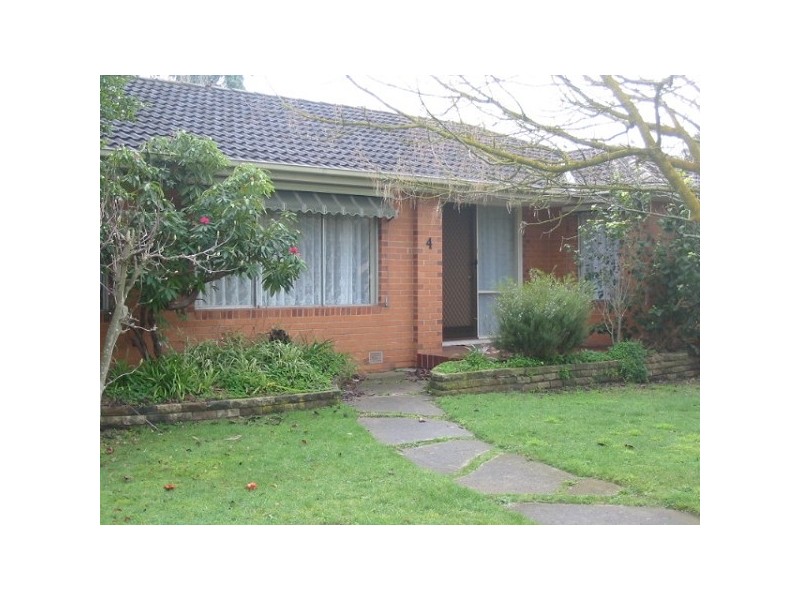 4 Iona, Frankston VIC 3199