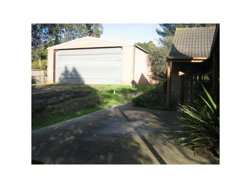 32 Moorooduc Hwy, Frankston South VIC 3199
