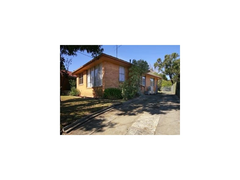 84 Rosemary Crescent, Frankston North VIC 3200