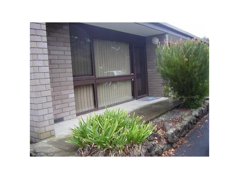 1/61 Roberts Street, Frankston VIC 3199