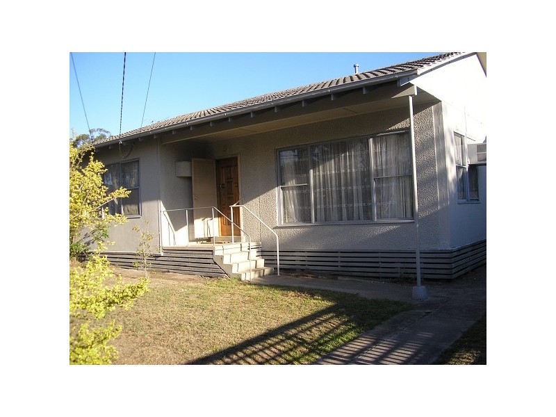 22 Coolgardi St, Frankston North VIC 3200