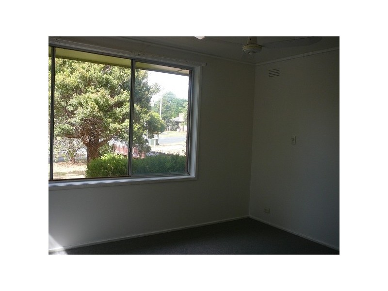 27 Kashmir Crescent, Frankston VIC 3199