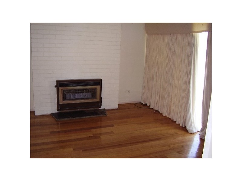 42 Foot Street, Frankston VIC 3199