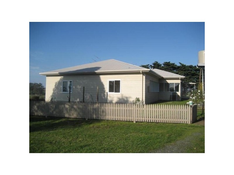 275 Coulters Rd, Leongatha VIC 3953